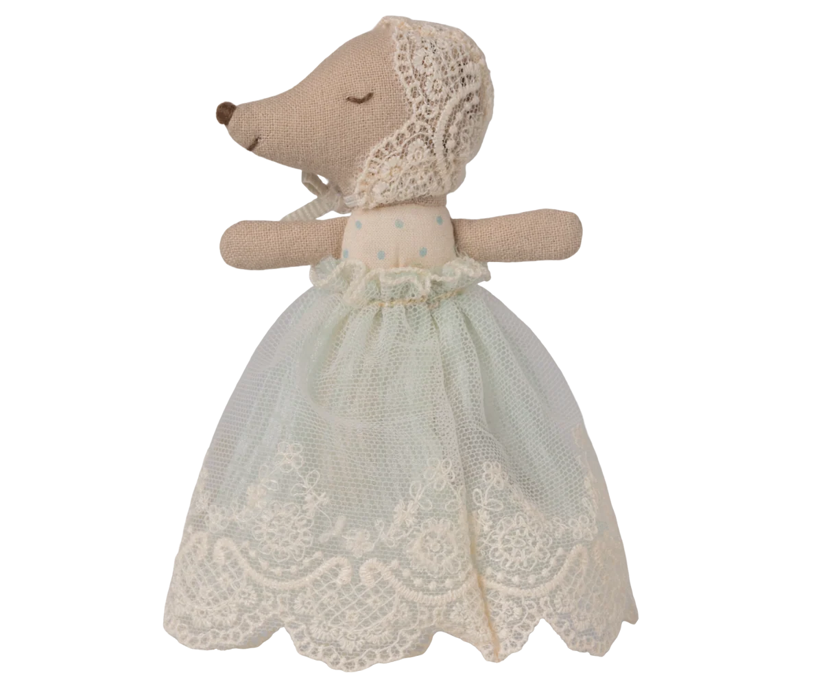 Maileg Baby Maus im Kleid – Minze
