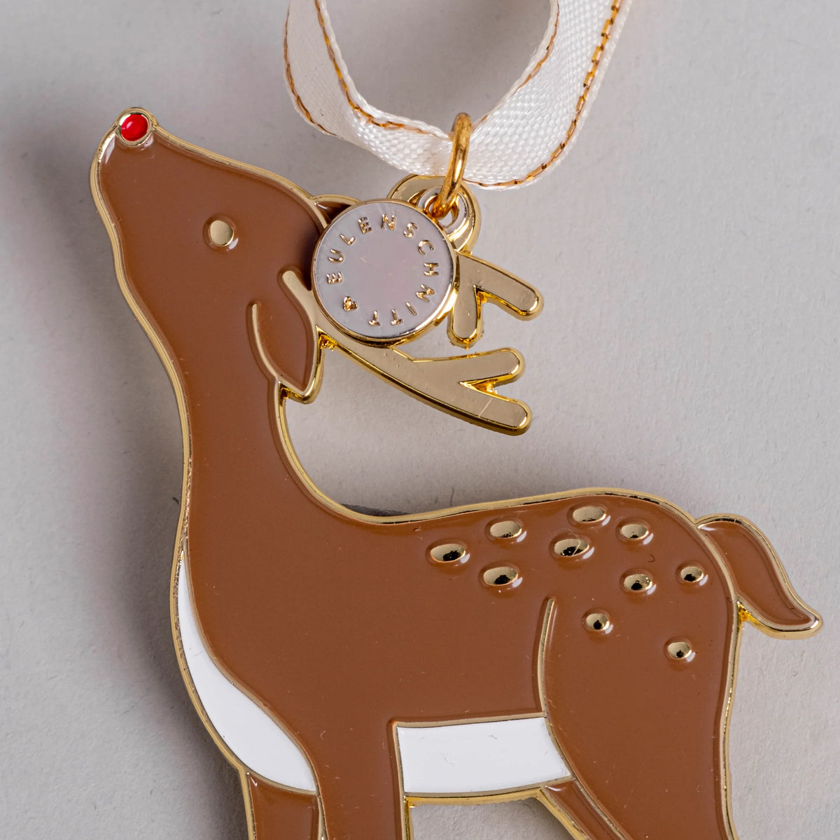 Eulenschnitt Baumschmuck Reh mit roter Nase – Weihnachtsanhänger aus Metall