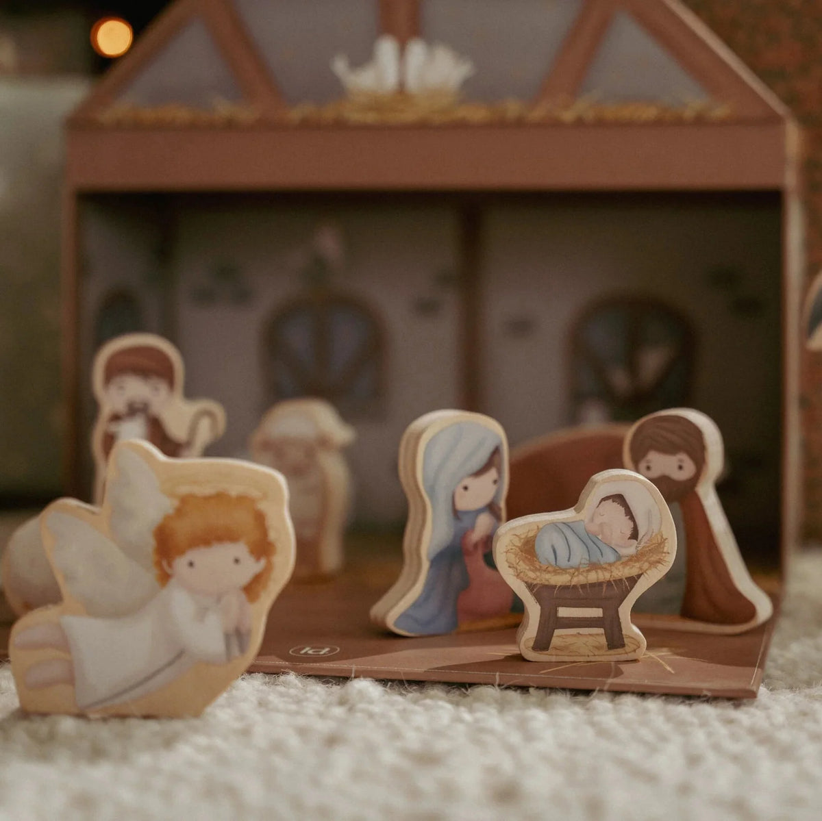 Little Dutch Weihnachtskrippe im Spielkoffer – Holzfiguren