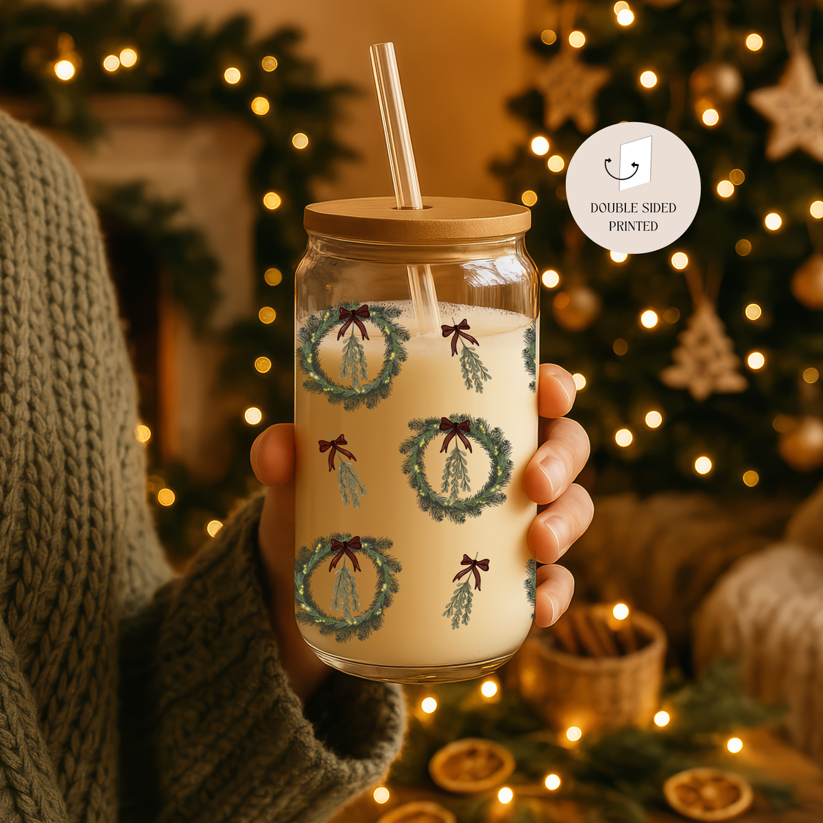 Hohes Trinkglas 500 ml mit Bambusdeckel & Glasstrohhalm – Kranz & Misteln