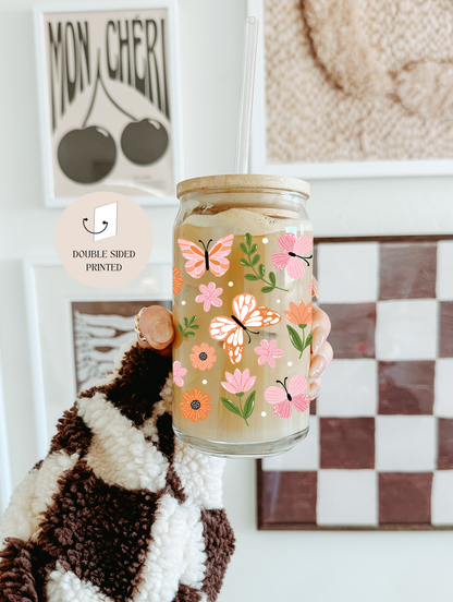 Glasbecher 550 ml – Schmetterling & Blumen