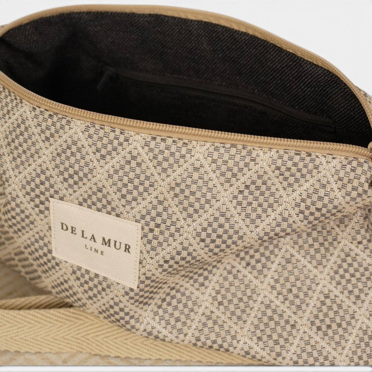 La Mur Line Clutch PANT – Beige/Taupe