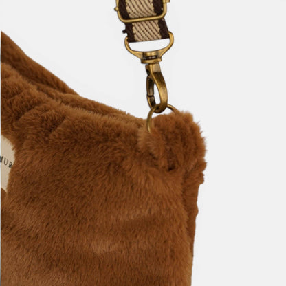 De La Mur Line Clutch PILE – Teddystoff Camelbraun