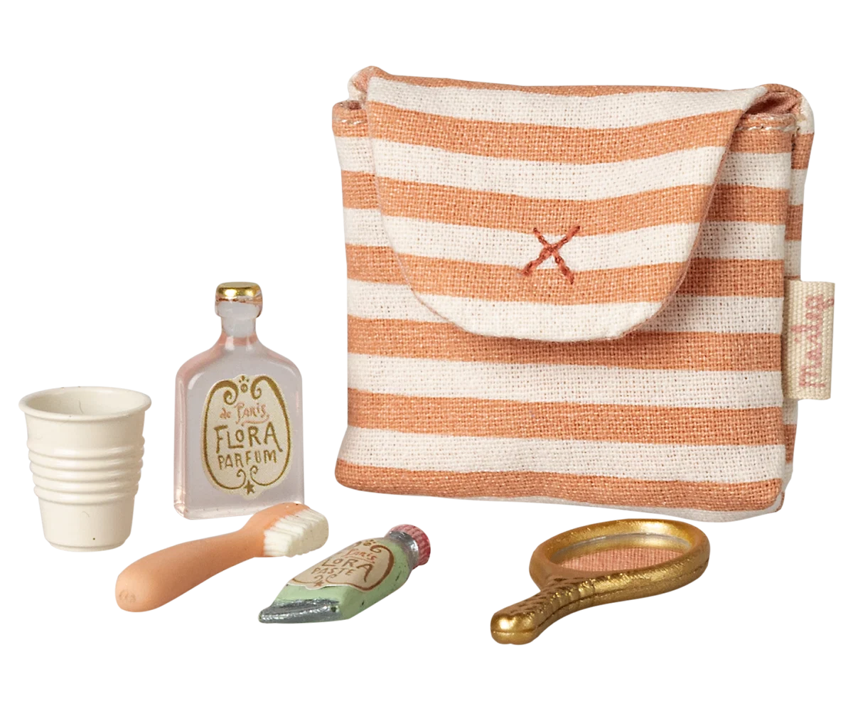 Maileg Zahnbürsten-Set in Tasche – Maus – Rot gestreift