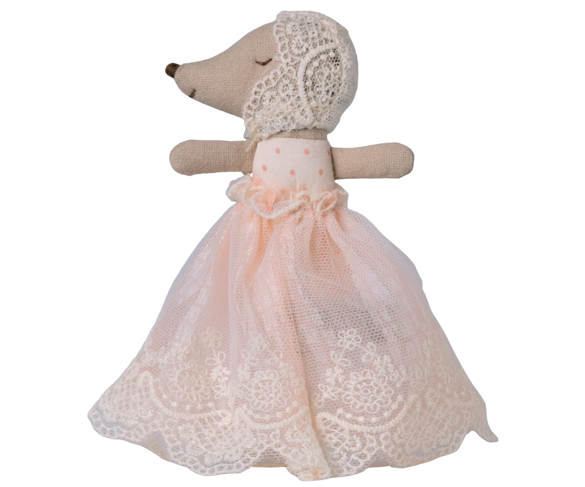 Maileg Baby Maus im Kleid – Powder
