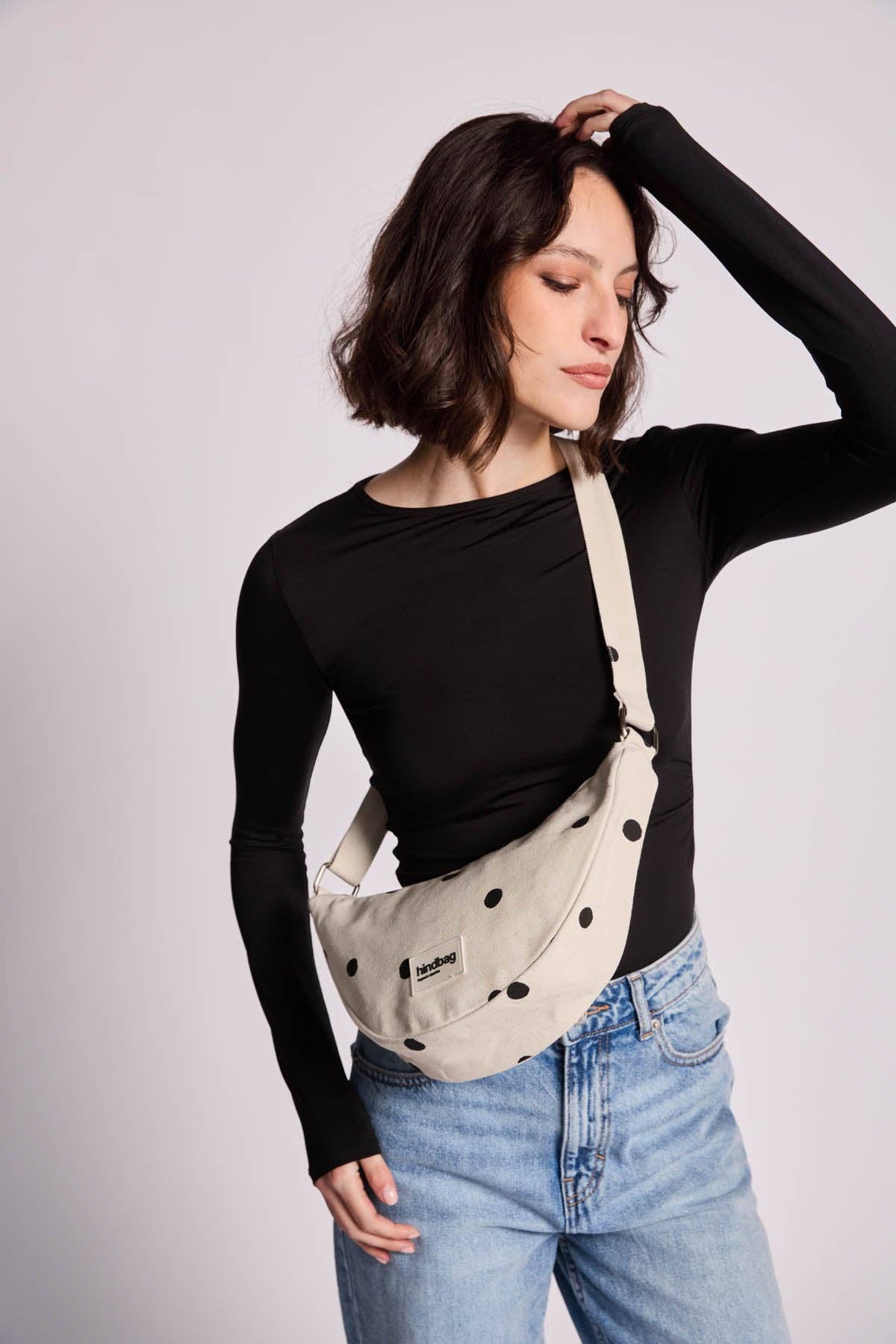 Hindbag Halbmondtasche Andrea