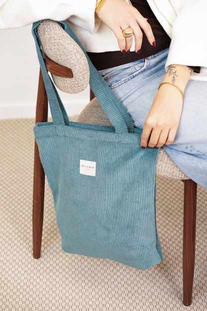 La Mur Line Tote Bag Jade – Cord Jadegrün