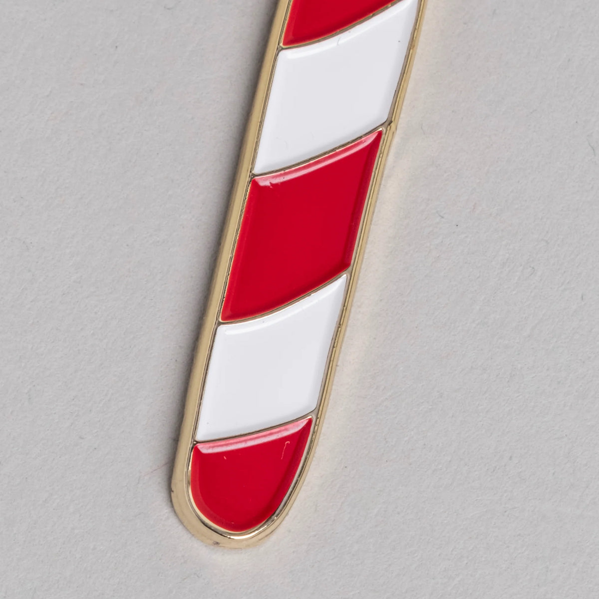 Eulenschnitt Baumschmuck Zuckerstange – Rot-weißer Weihnachtsanhänger aus Metall