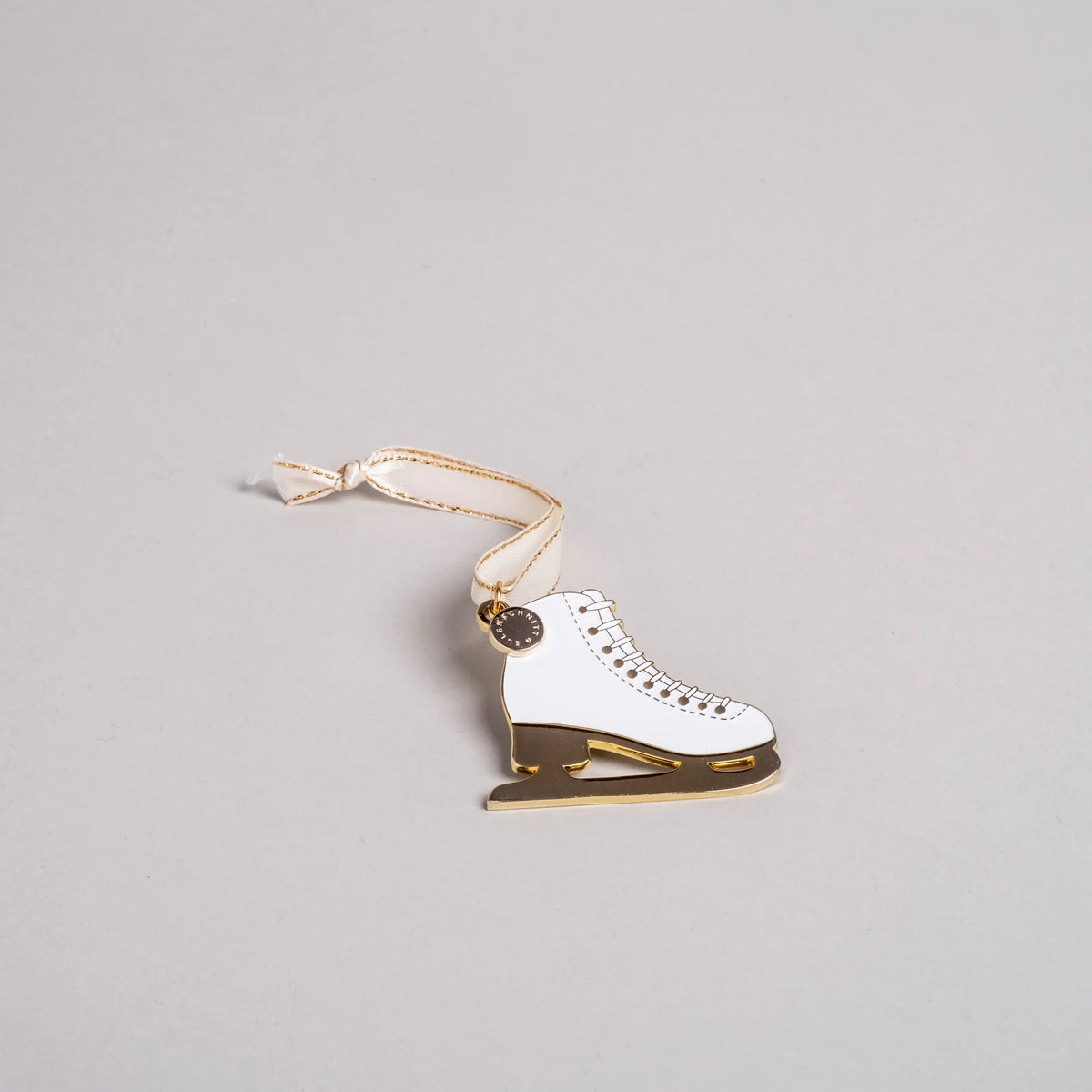 Eulenschnitt Baumschmuck Schlittschuhe – Weihnachtsanhänger aus Metall