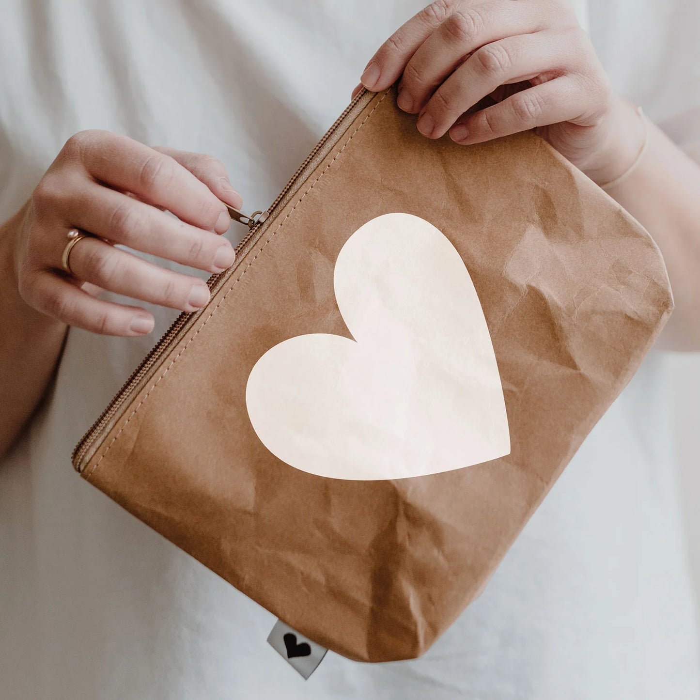 Kosmetiktasche Herz – Braun